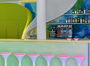 Bar (en el alojamiento)