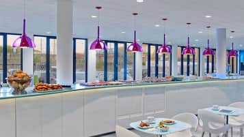 Daily buffet breakfast (EUR 15.90 per person)