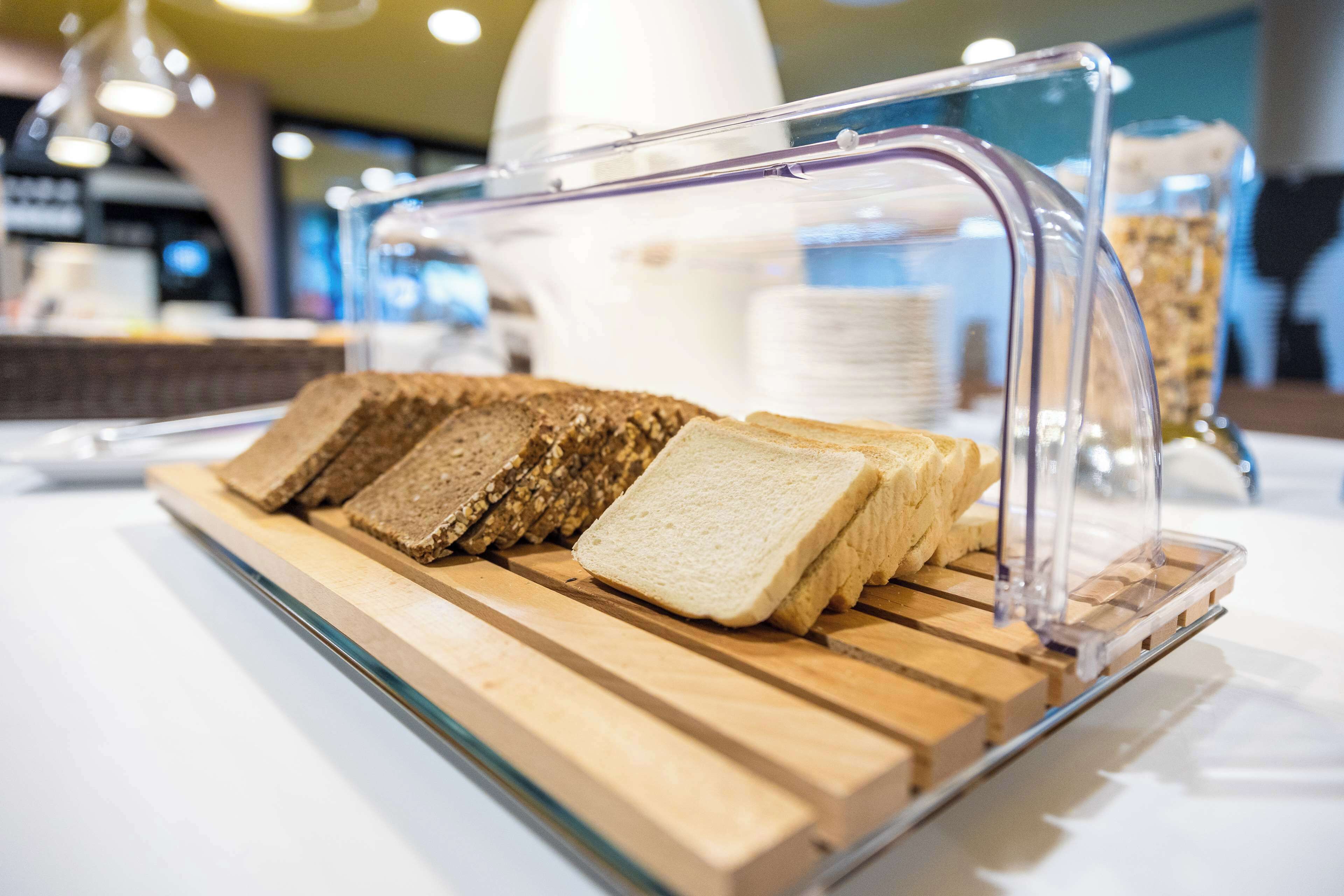 daily buffet breakfast (eur 15.90 per person)