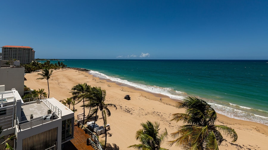 The Tryst Beachfront Hotel