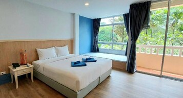 Superior Garden View Room | Terrace/patio