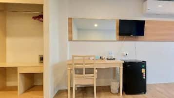 Caja fuerte, escritorio, camas supletorias y wifi gratis