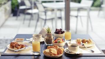 Frukostbuffé varje dag mot avgift