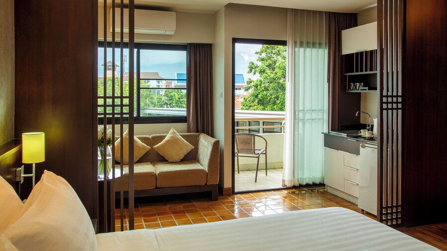 The Grand Napat