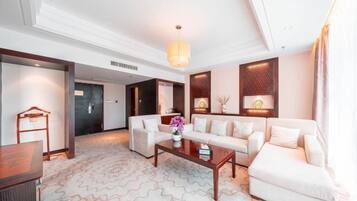 Minibar, in-room safe, desk, rollaway beds