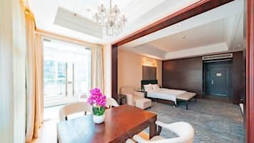 Minibar, in-room safe, desk, rollaway beds