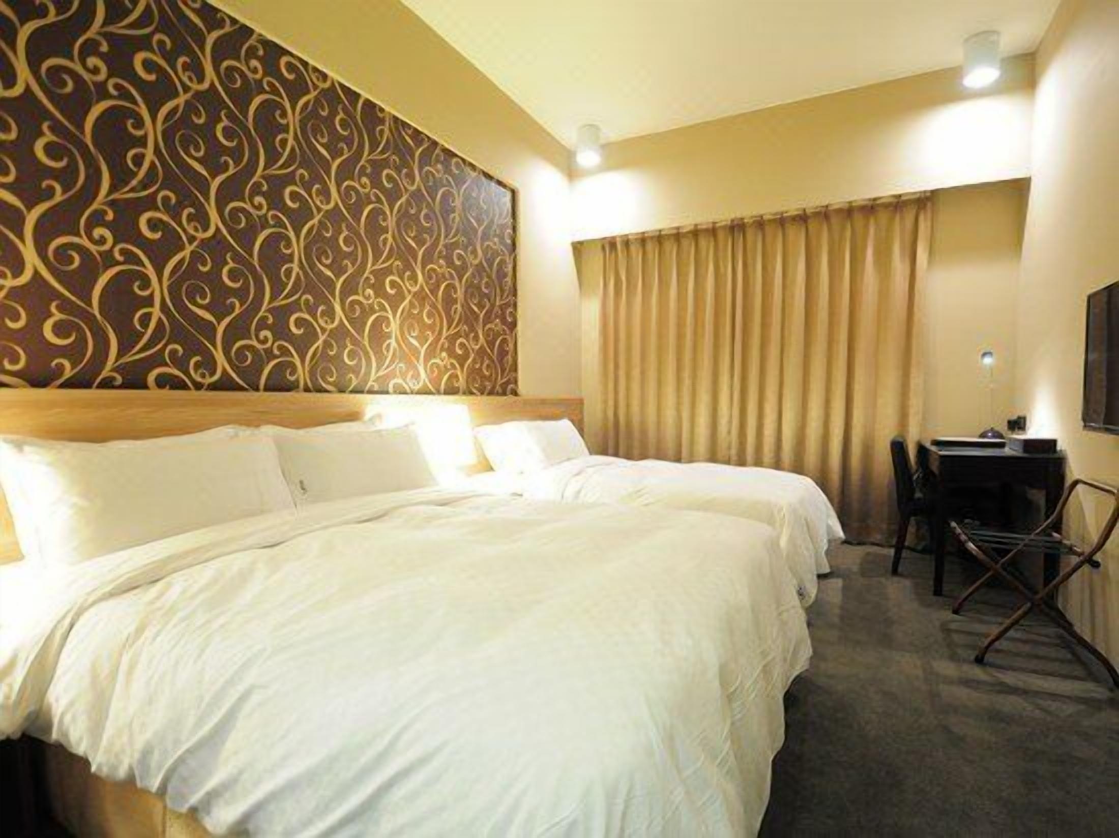 Cofres nos quartos, quartos à prova de som, Wi-Fi de cortesia