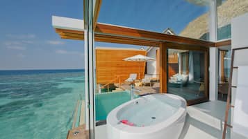 Ocean Pool Villa | Water view