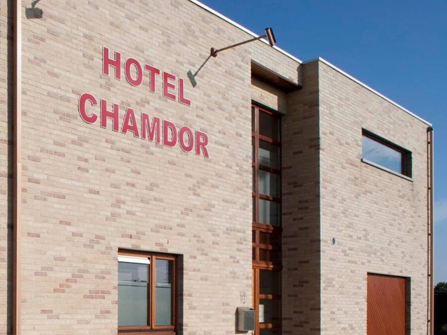 Voorkant van accommodatie