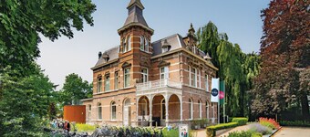 Hotel De Villa