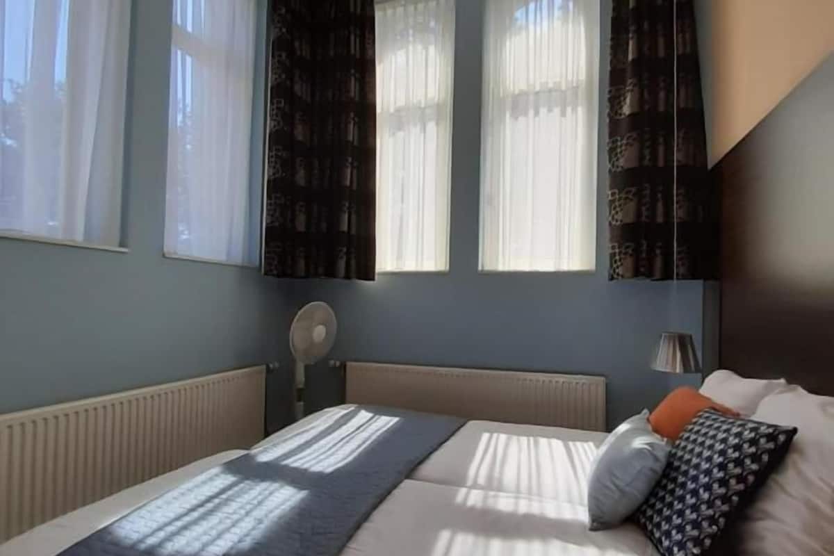 1 bedroom, premium bedding, down duvets, memory-foam beds