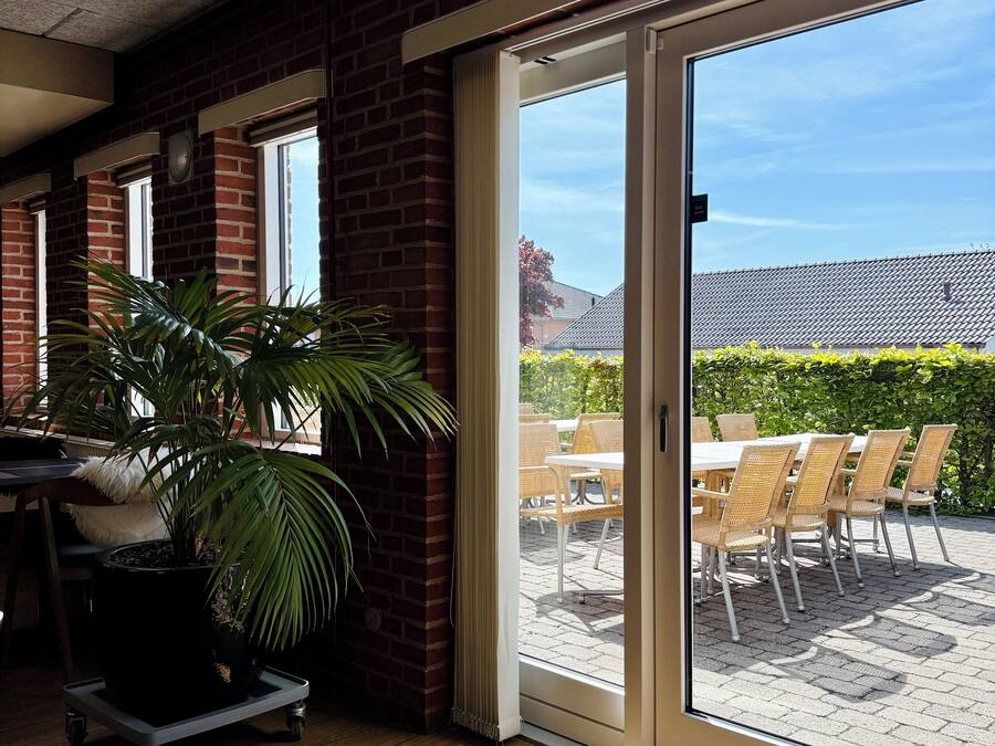 Se sirven cenas y cocina local