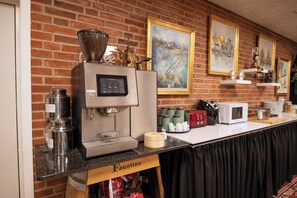 Daily buffet breakfast (DKK 100 per person)