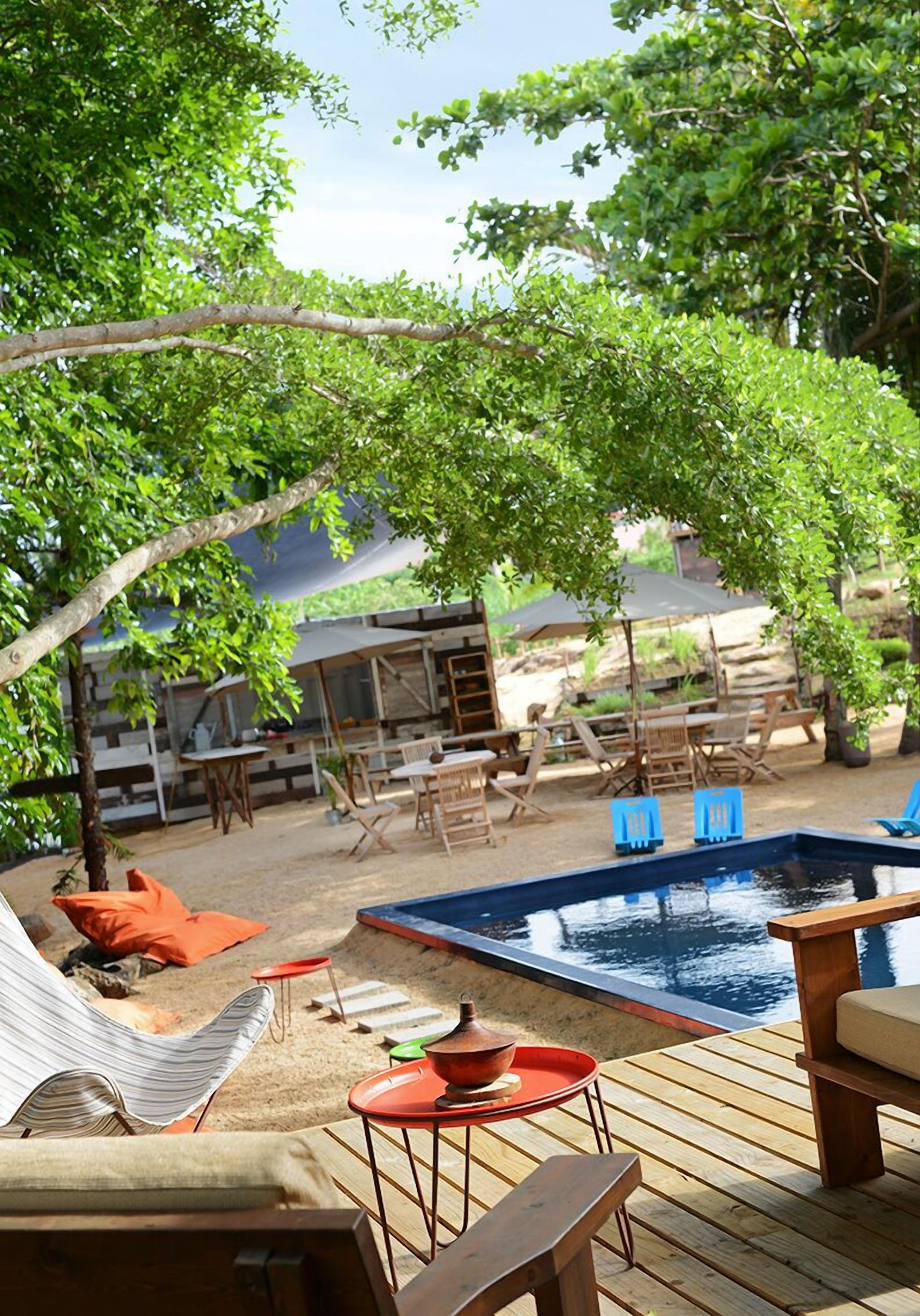 Kolam renang outdoor