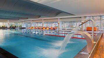 Indoor pool, seasonal outdoor pool, sun loungers