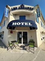 Fachada de la propiedad