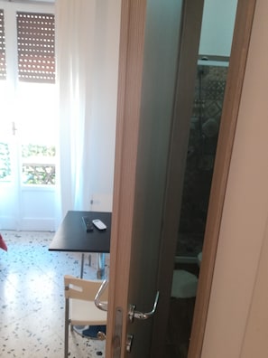 Family Quadruple Room, Non Smoking, City View