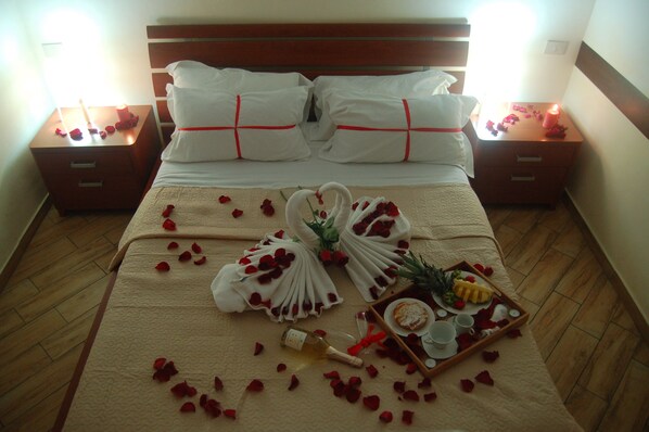 Literie de qualité supérieure, minibar, coffres-forts dans les chambres