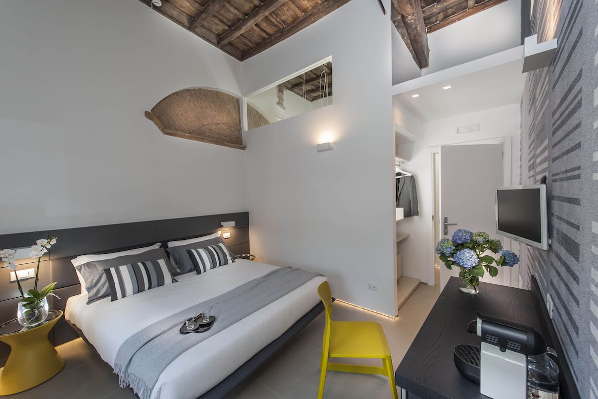 Deluxe Double Room, City View | In-room safe, desk, soundproofing, free WiFi