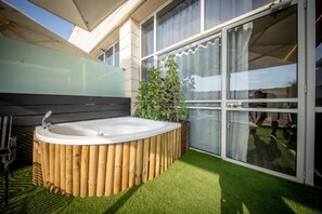 Terrace Room | Terrace/patio - Garden Hotel (Haifa)