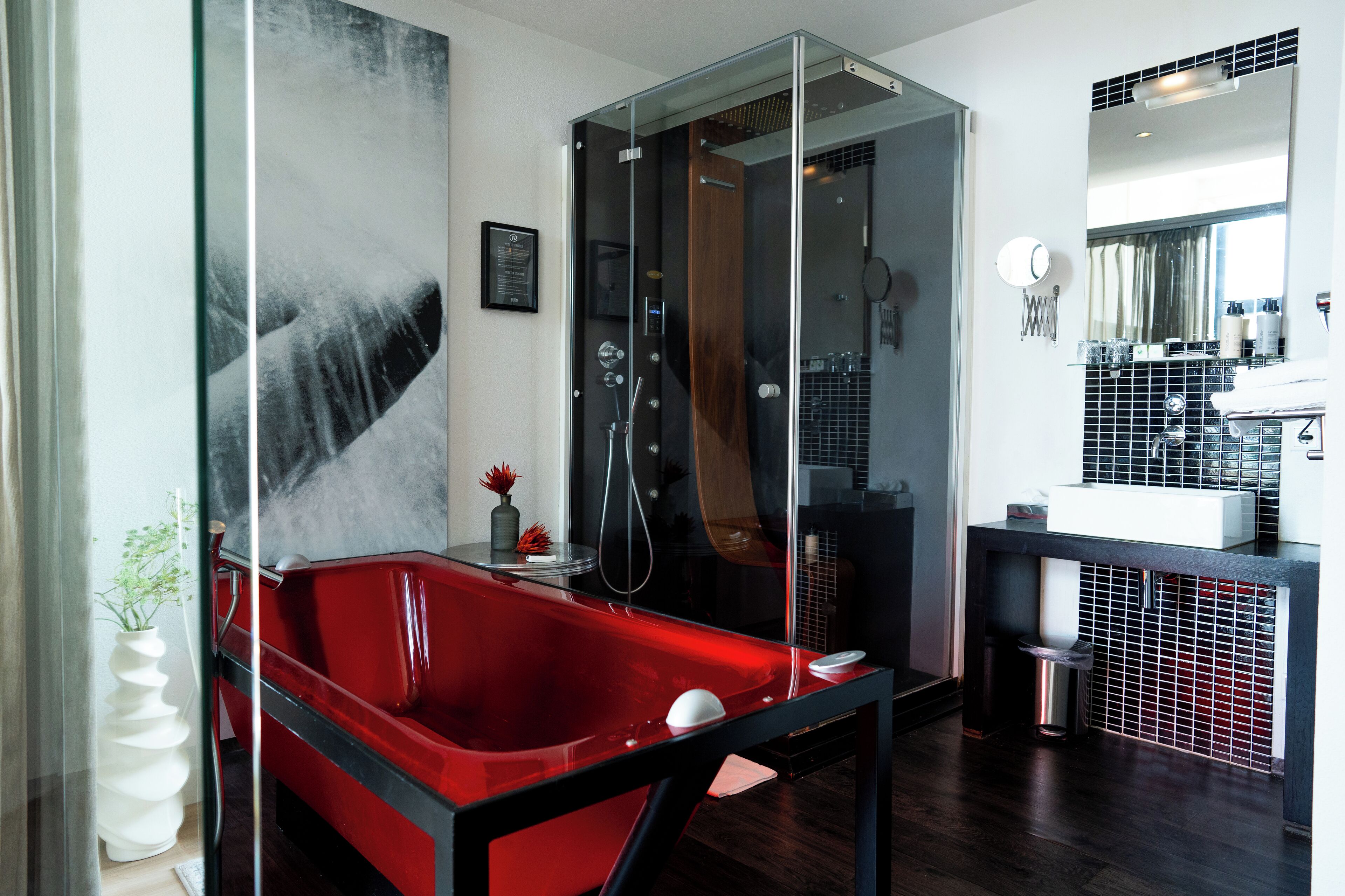 room (waterpleasure) | bathroom | free toiletries, hair dryer, towels, shampoo