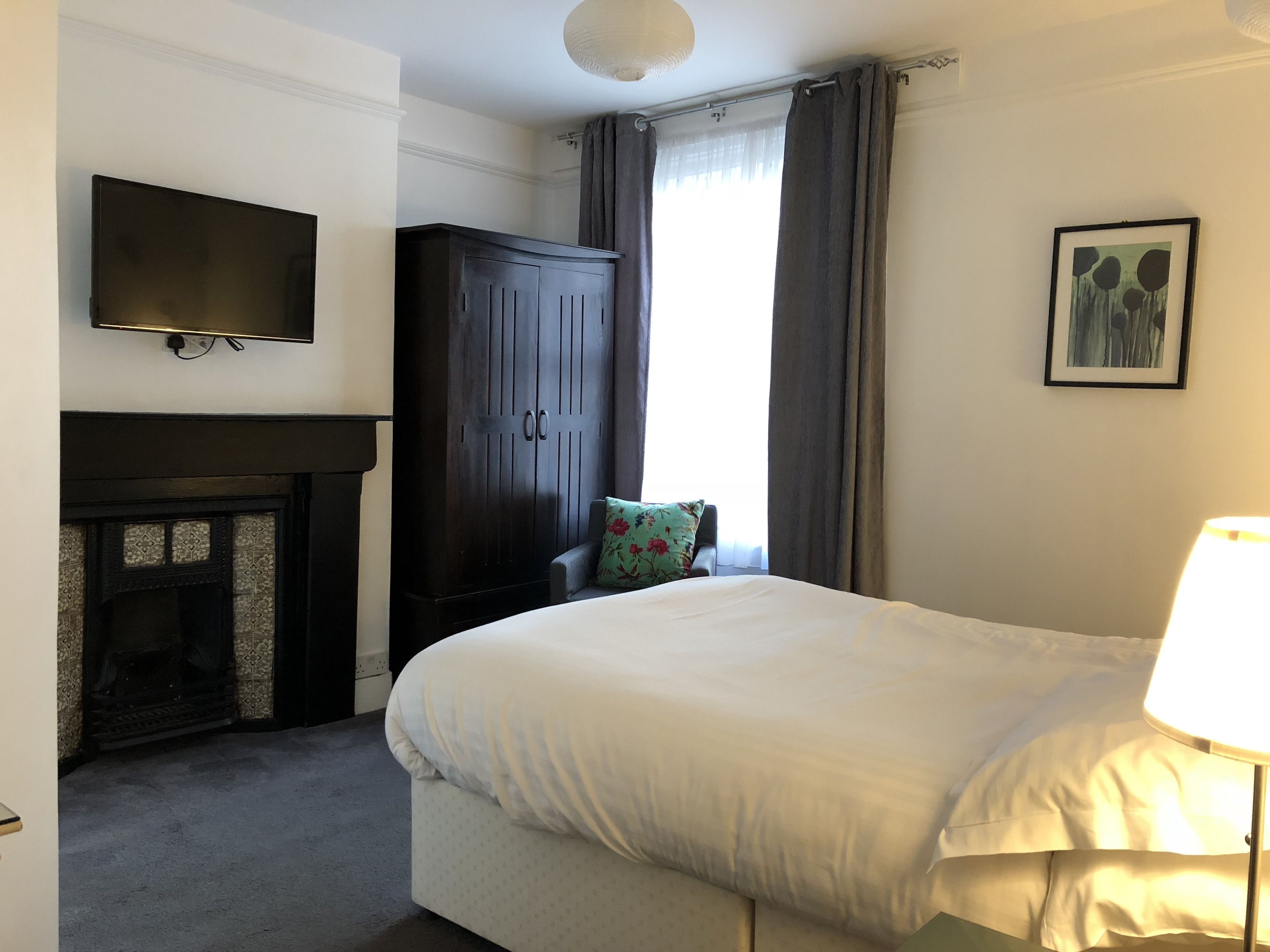 Photo - Newton House Oxford