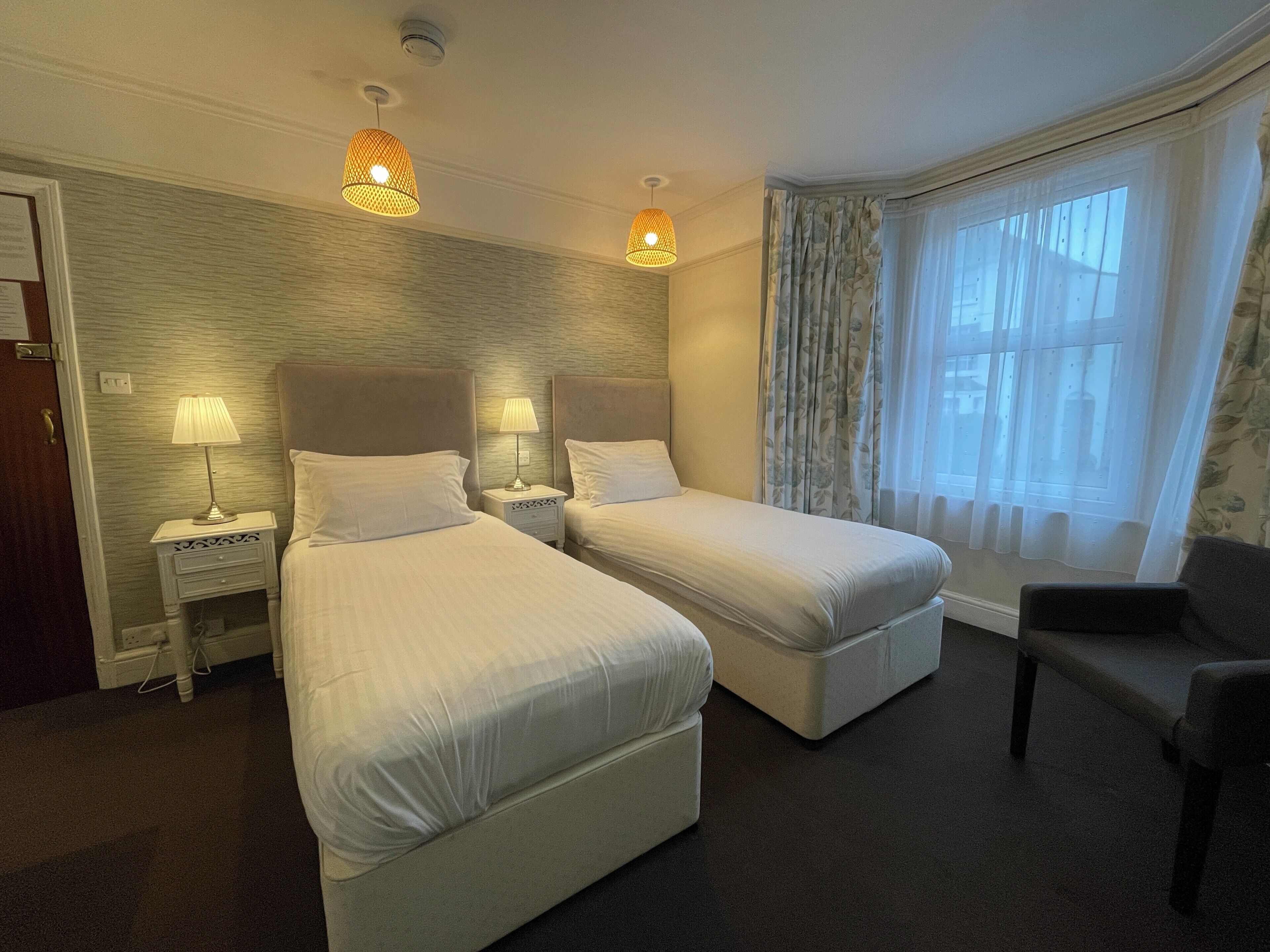 Photo - Newton House Oxford