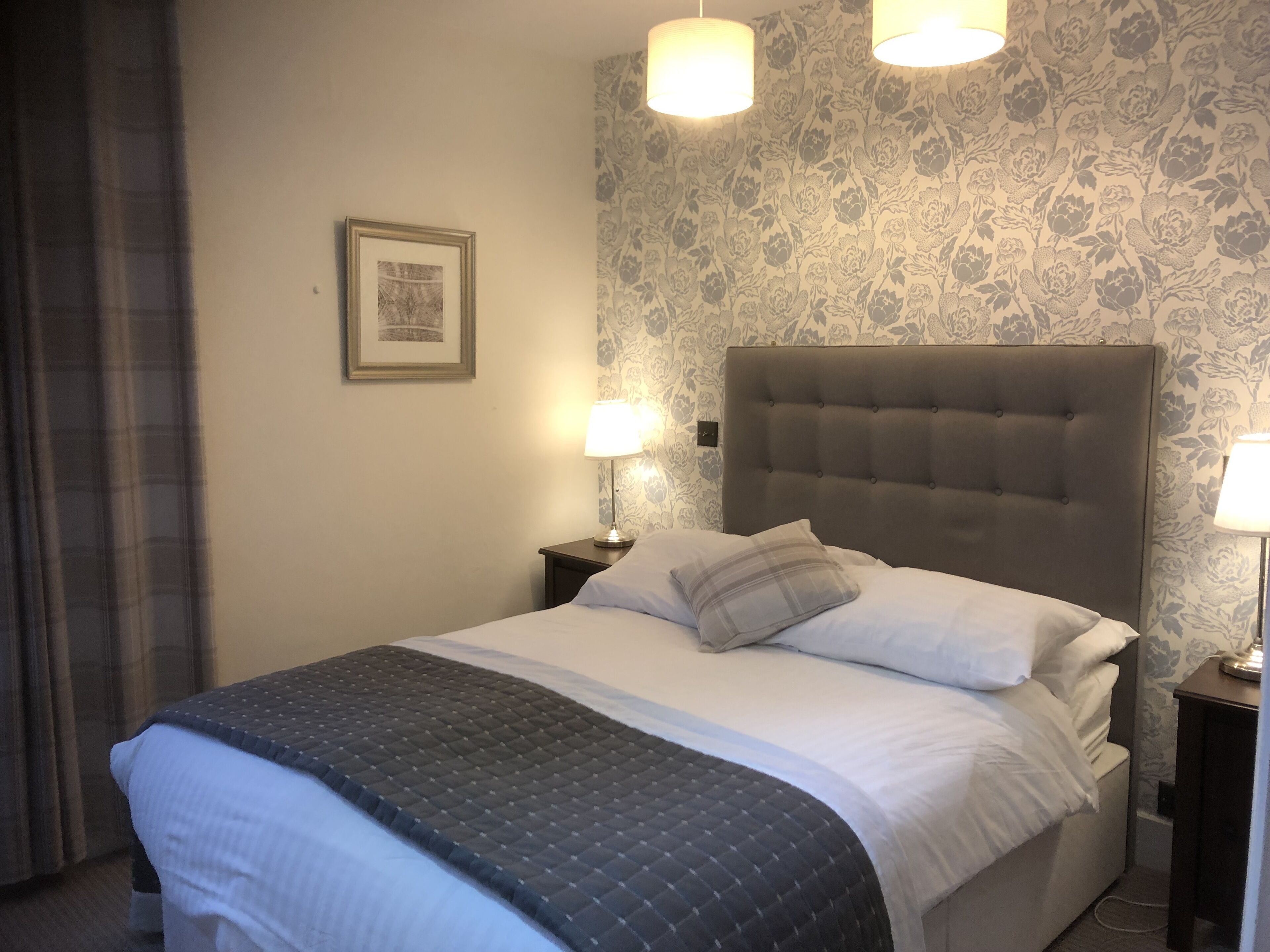 Photo - Newton House Oxford