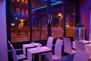 Bar (on property) - Royal House (Rome)