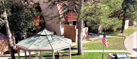 Área de parrillas y picnic