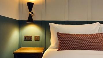 Classic Double Room | 2 bedrooms, free WiFi