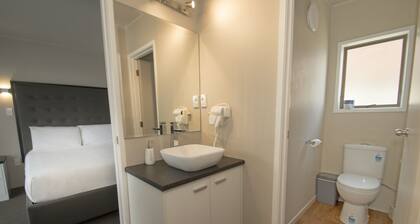 Middlemore Motel