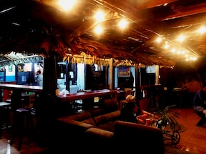 Lounge - Hostel La Choza Inn (La Fortuna)