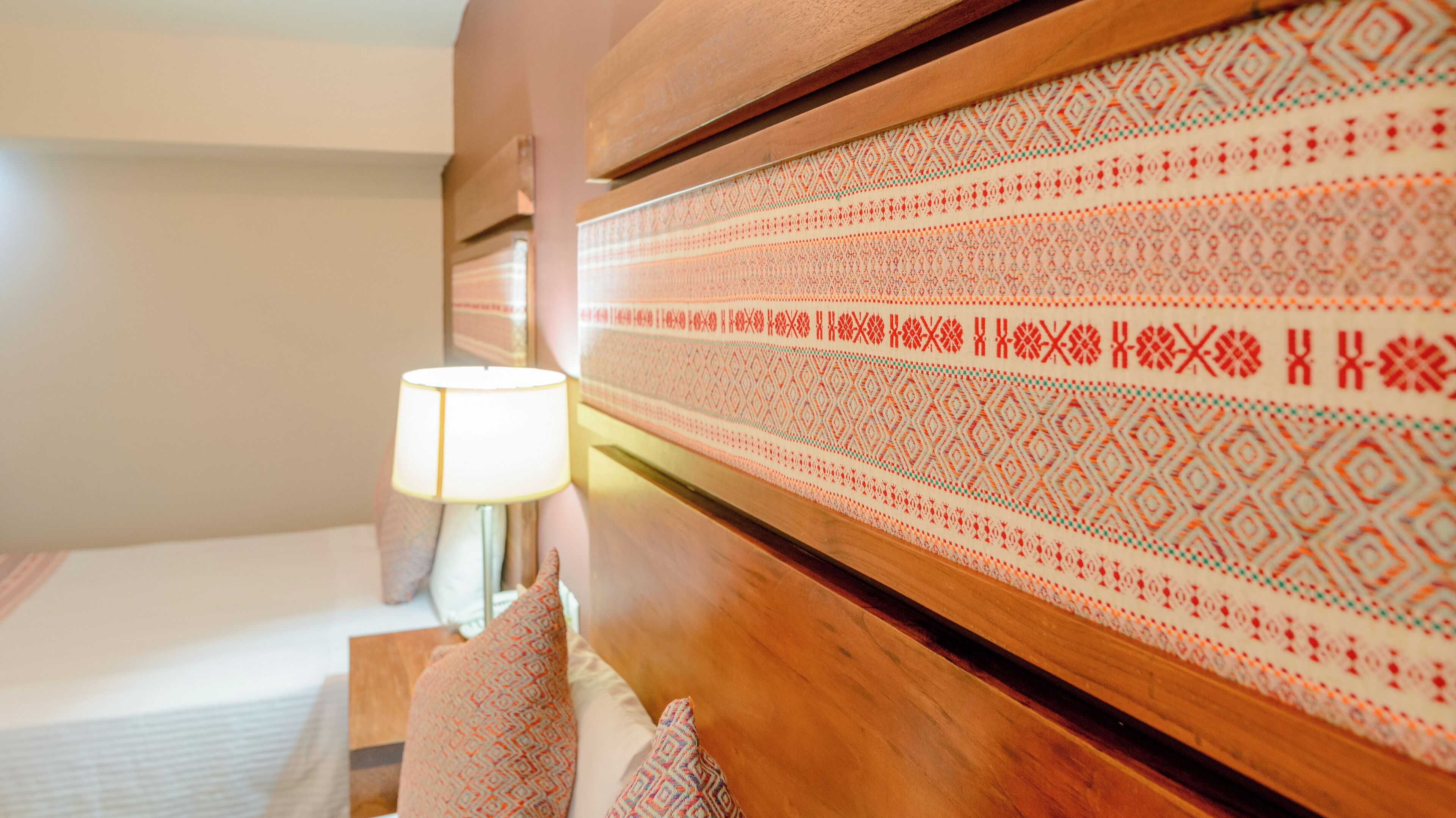 deluxe double room | desk, iron/ironing board, free wifi, bed sheets