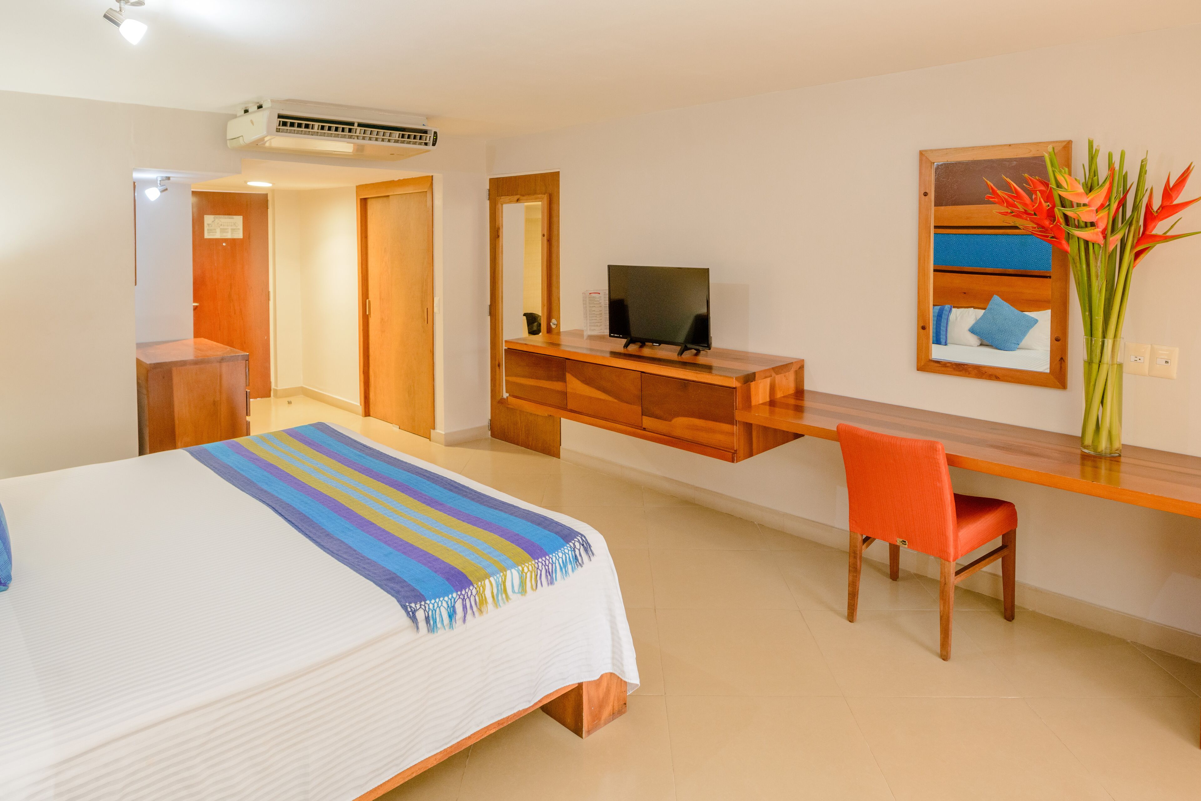 standard room | desk, iron/ironing board, free wifi, bed sheets