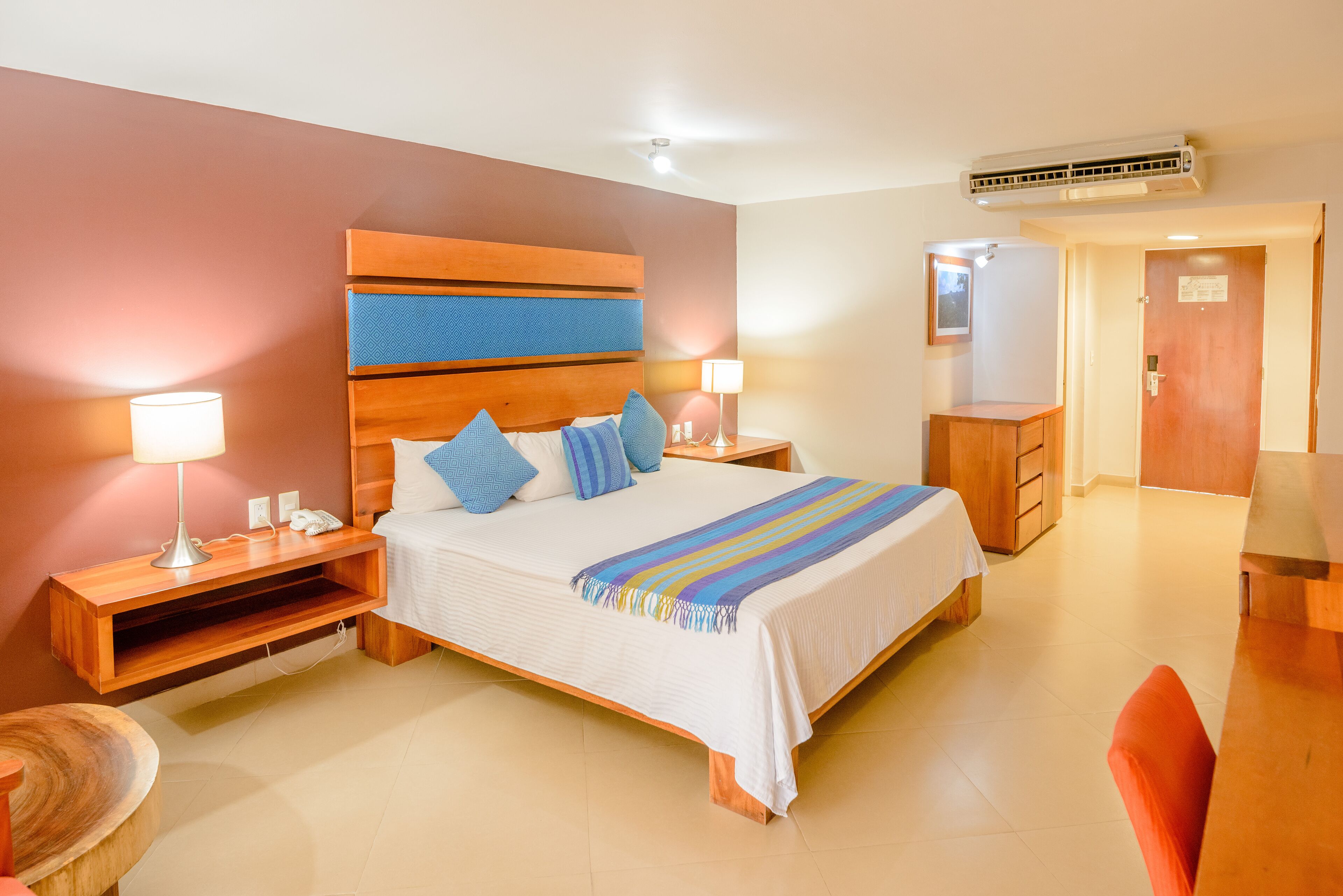 standard room | desk, iron/ironing board, free wifi, bed sheets