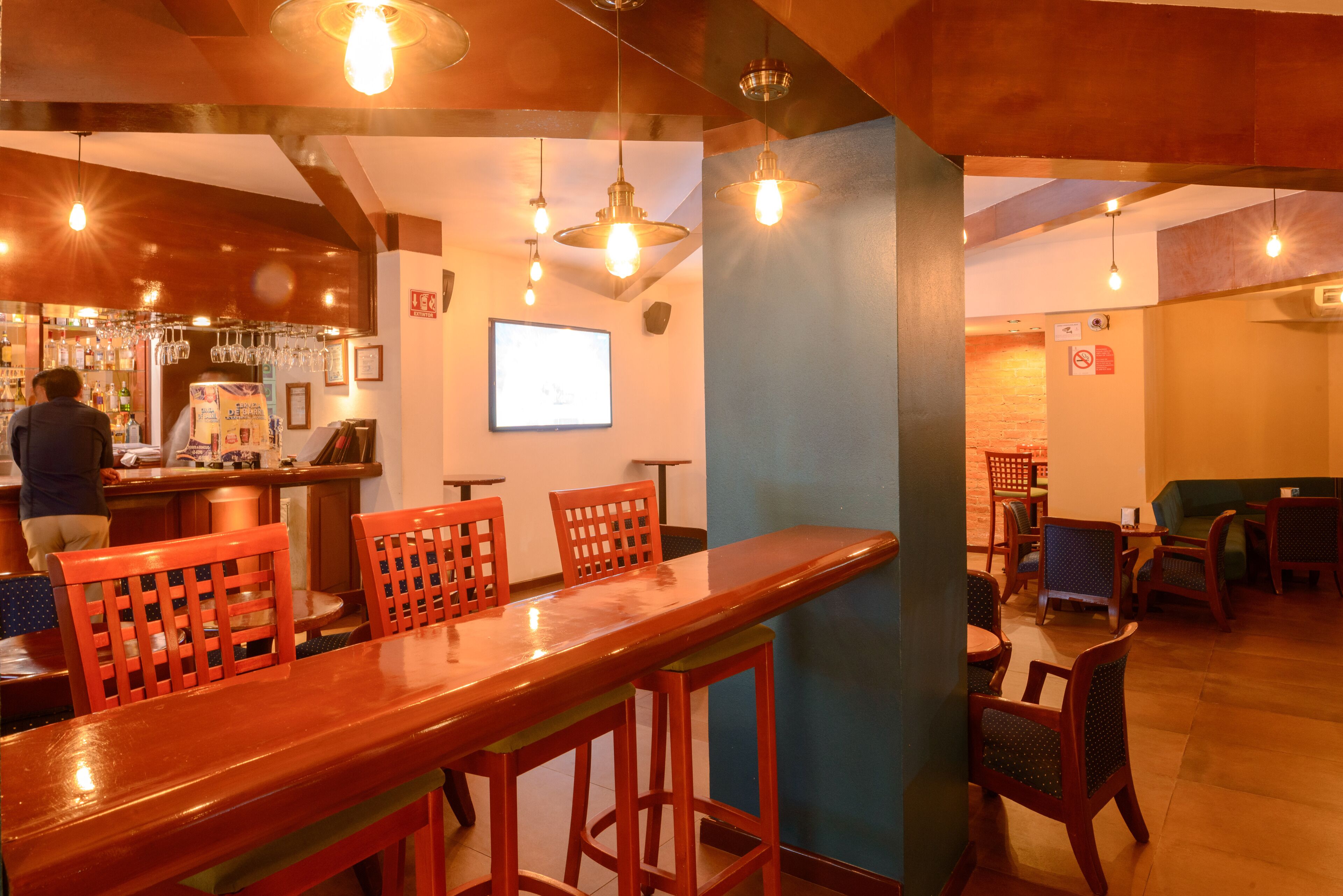 rooftop bar, garden views, open daily