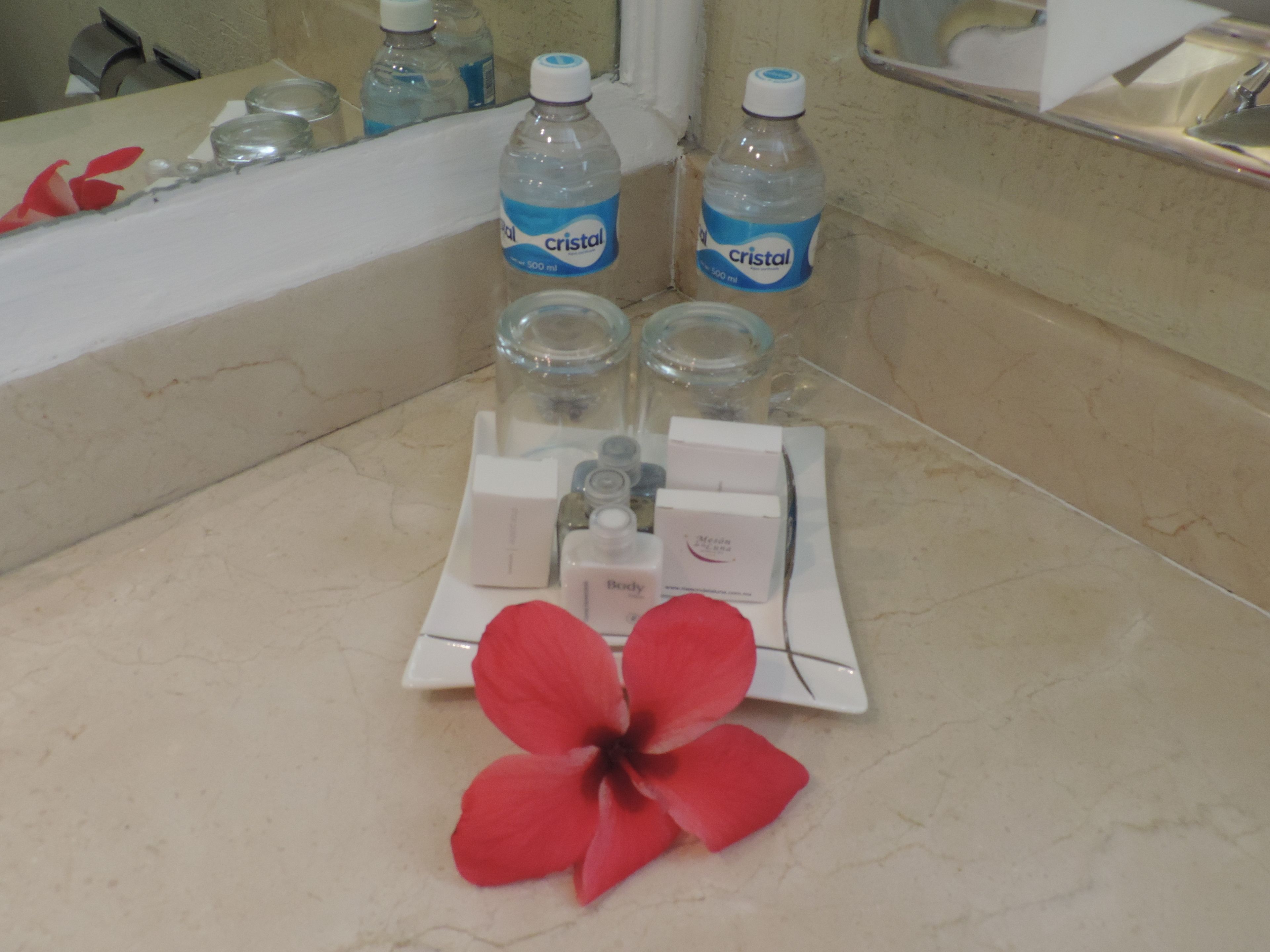 deep-soaking bathtub, free toiletries, hair dryer, towels