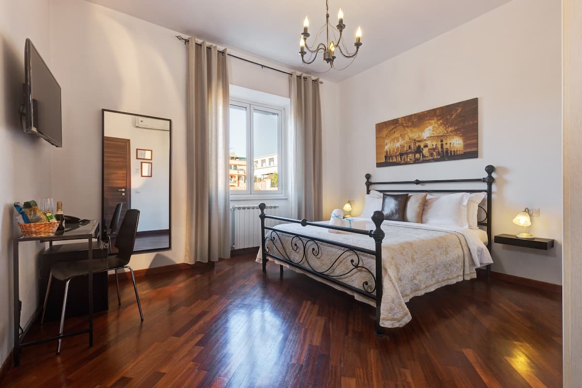 Tweepersoonskamer | Luxe beddengoed, een minibar met enkele gratis items