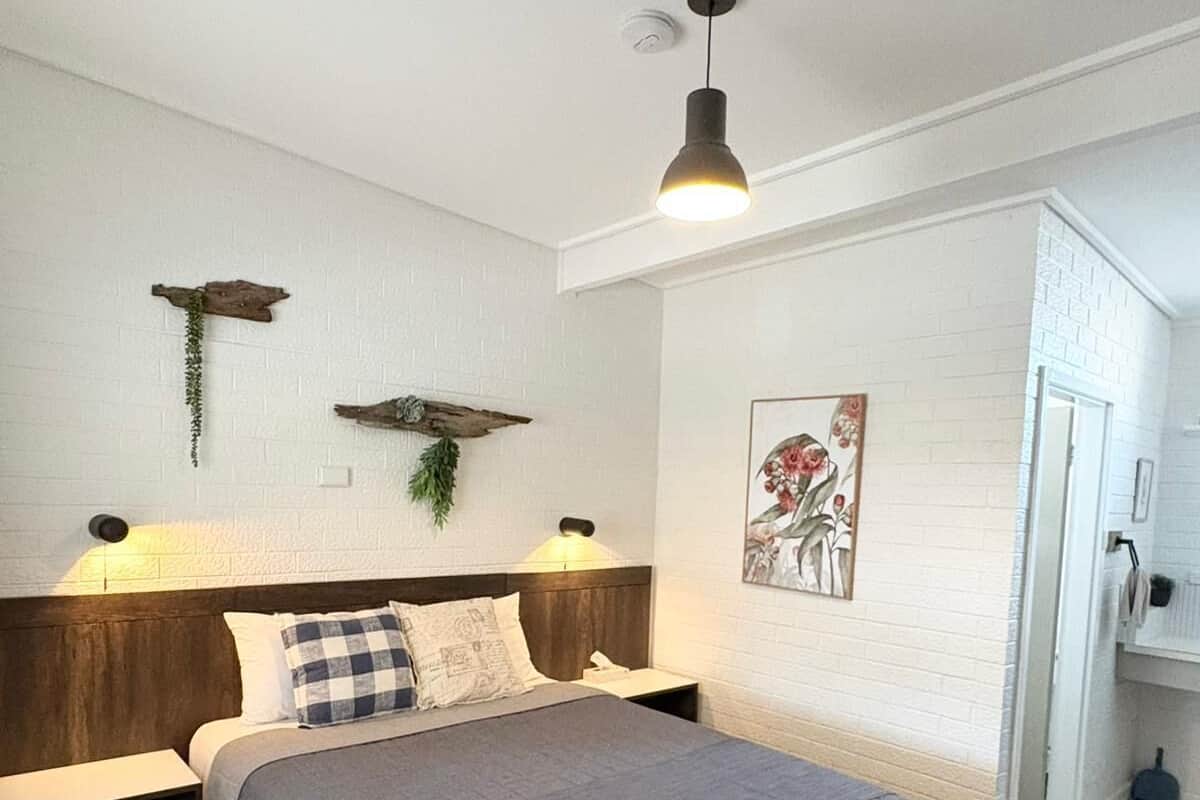 1 bedroom, blackout curtains, iron/ironing board, free WiFi