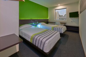 Desk, iron/ironing board, free WiFi, bed sheets - City Express Junior by Marriott Puebla Finsa (Cuautlancingo)