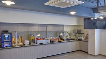 Bao gồm bữa sáng buffet hàng ngày