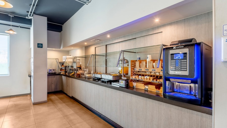 City Express Junior by Marriott Ciudad Del Carmen