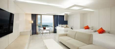 Europe Family Ocean | 1 bedroom, premium bedding, individually furnished, desk