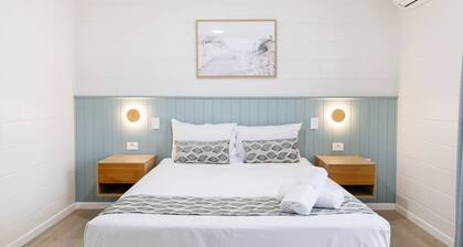 Palm View Holiday Apartments