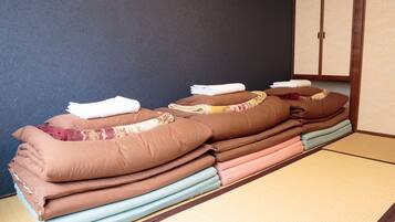 Japanese-Style Room with Shared Bathroom | In-room safe, blackout drapes, WiFi (free), bed sheets