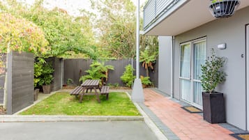 Suite estándar, 1 habitación, no fumadores, cocina | Terraza o patio