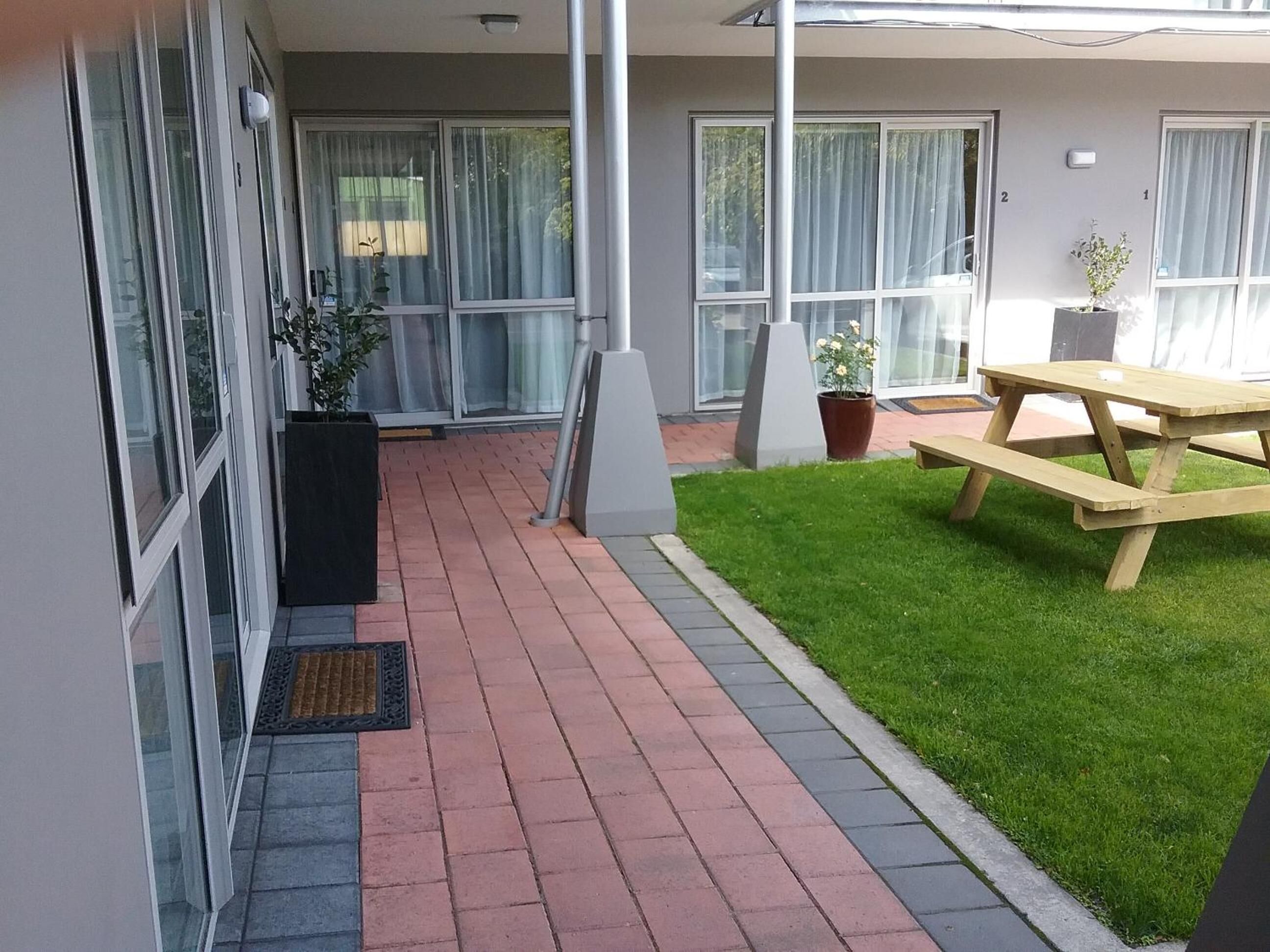 Photo - 306 Motel Apartments