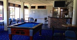 Billiards - Town & Country Motor Inn Forbes (Forbes)