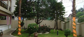 East Airport Guesthouse